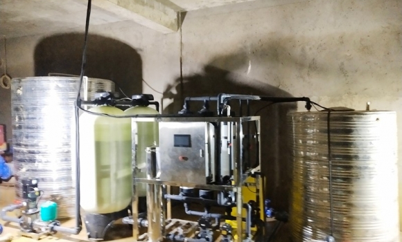 玉溪市某項目部6噸超濾凈水設(shè)備